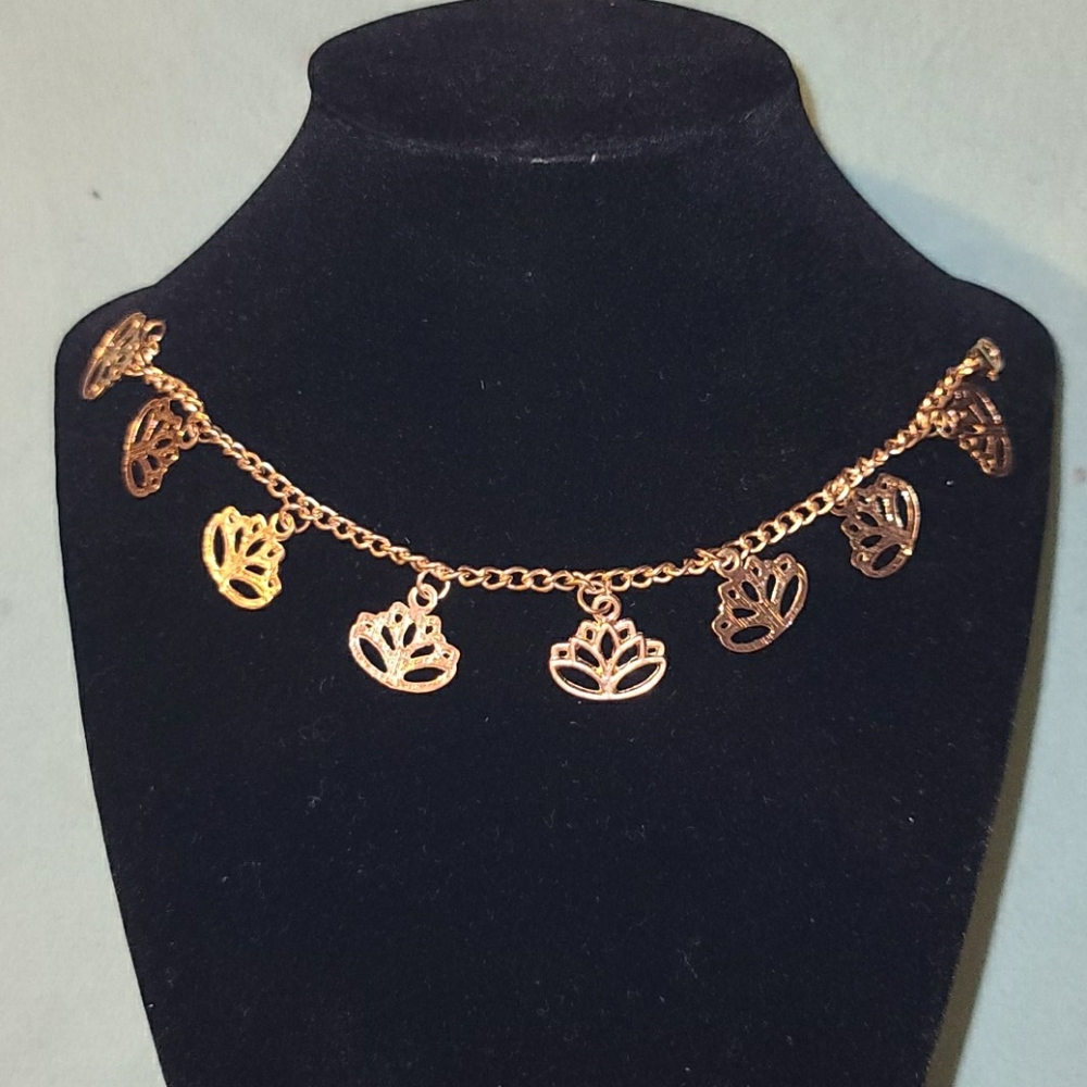 **HANDMADE** Lotus charm bracelet